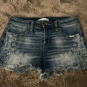 Daytrip jean shorts